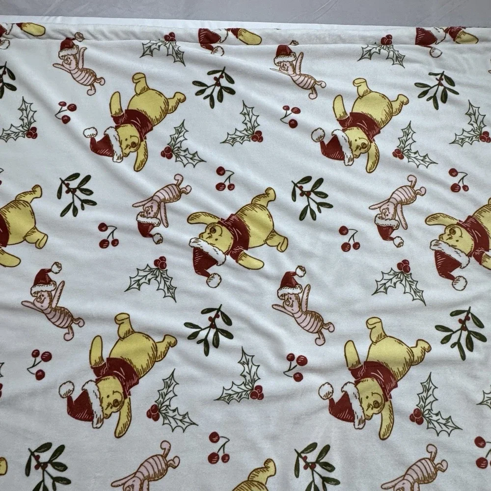 Disney Baby Winnie the Pooh & Piglet Reversible Sherpa Blanket Christmas